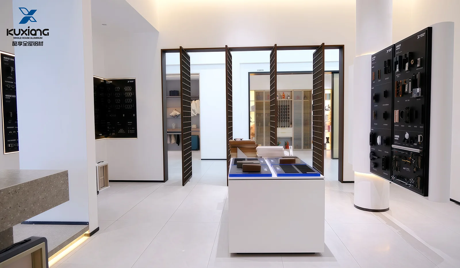 Company Showroom1 Company Showroom1